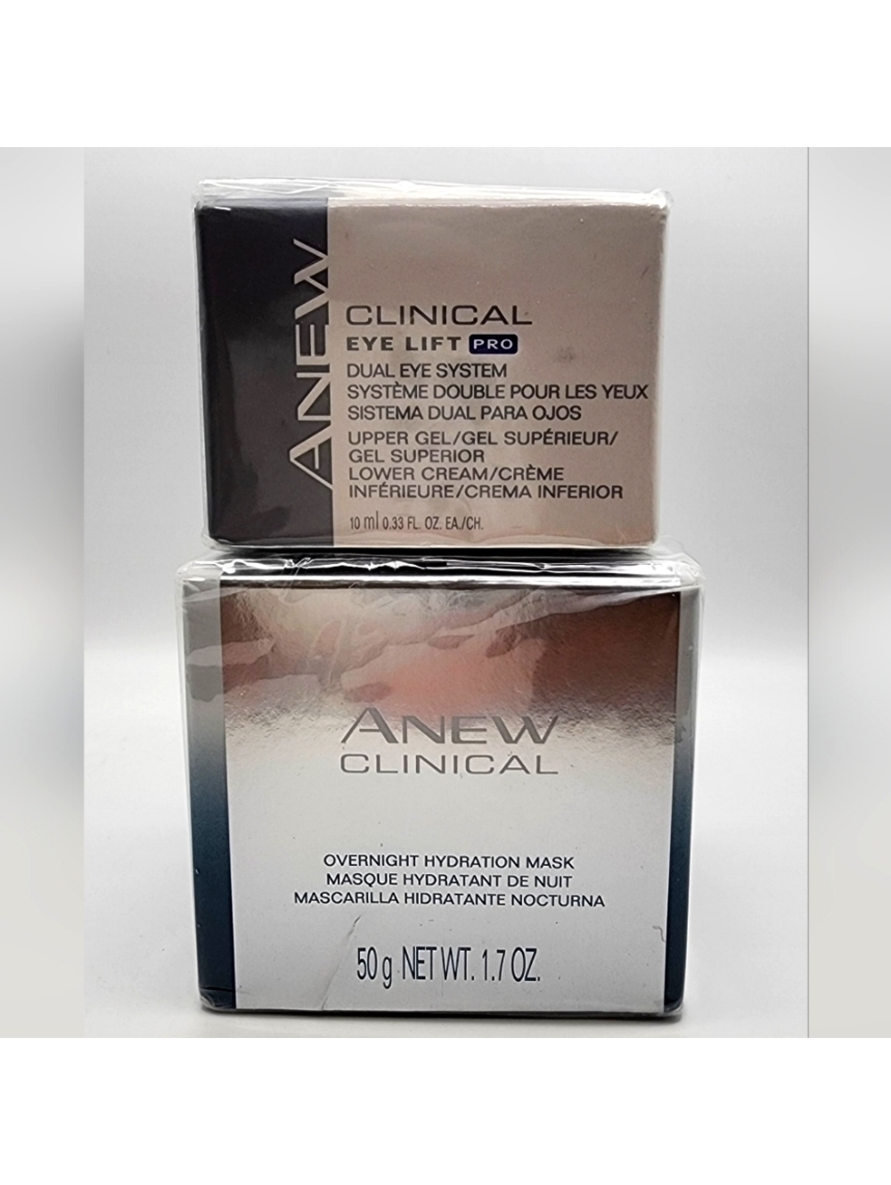 Avon Face and Eye Duo Set NEW